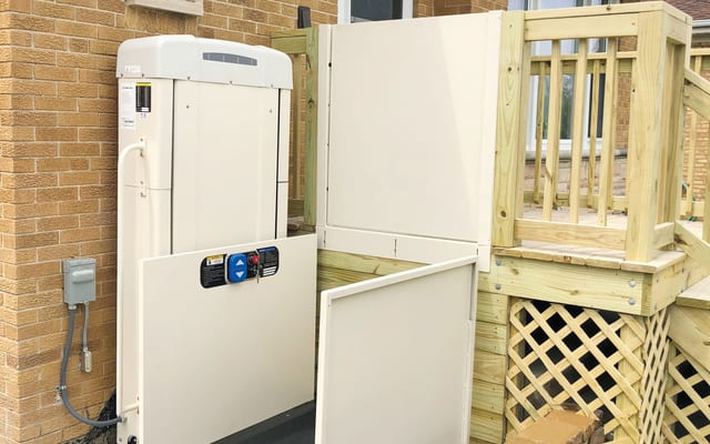 Harmar VPL400-X Platform Lift vertical platform lift